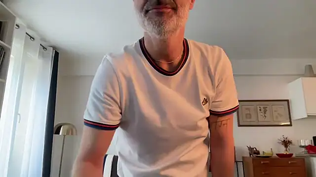Snapshot of Milkywaymen chatting on 16, 5, 2026 Milkywaymen online show from 16, 5, 2026