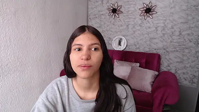 Evagirl69 online show from 6, 3, 2026