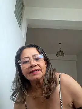 Vickysweeeettt online show from 16, 4, 2026