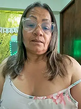 Snapshot of Vickysweeeettt chatting on 19, 7, 2026 Vickysweeeettt online show from 19, 7, 2026
