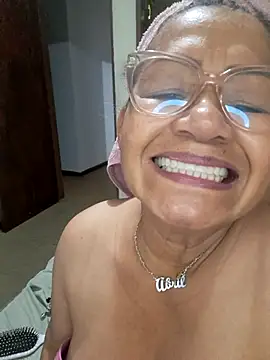 Snapshot of Vickysweeeettt chatting on 30, 7, 2026 Vickysweeeettt online show from 30, 7, 2026