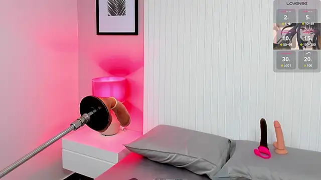 lauren stone  online show from 17, 12, 2025