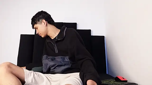 alexmark  online show from 10, 10, 2025