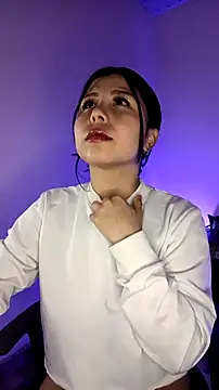 SiennaValera online show from 29, 11, 2025