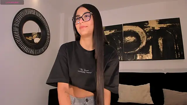 Snapshot of BonnyRose chatting on 2, 12, 2025 BonnyRose online show from 2, 12, 2025