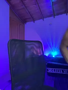 RickKrong  online show from 13, 9, 2025