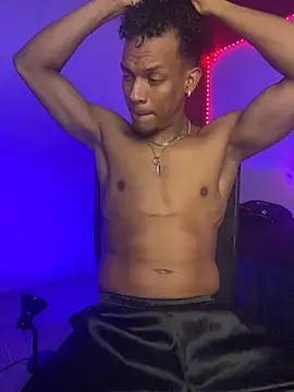 RickKrong  online show from 8, 11, 2025