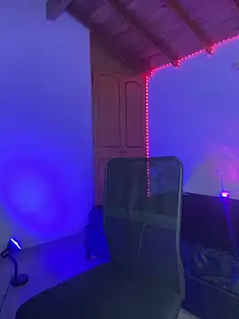 RickKrong  online show from 18, 11, 2025