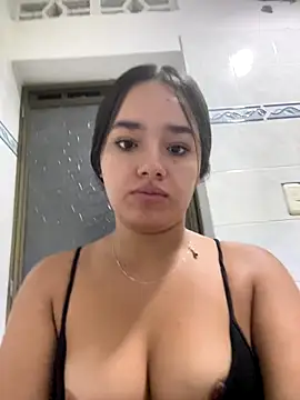 Luciaparker03 online show from 22, 11, 2025