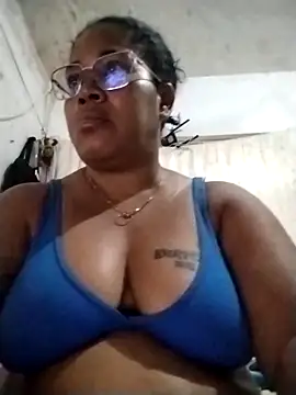 Big ass submissive online show from 27, 10, 2025