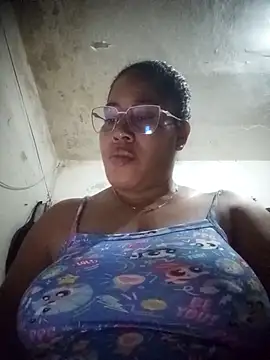 Big ass submissive online show from 21, 11, 2025