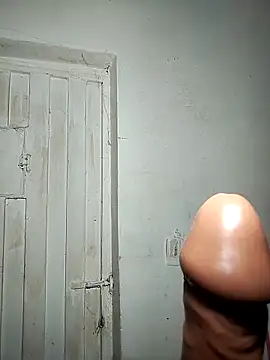 Snapshot of Georgina_Bigboobs chatting on 21, 9, 2025 Georgina Bigboobs online show from 21, 9, 2025