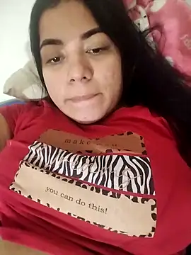 Snapshot of Georgina_Bigboobs chatting on 1, 12, 2025 Georgina Bigboobs online show from 1, 12, 2025