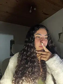 Snapshot of A_maddy chatting on 4, 5, 2026 A maddy online show from 4, 5, 2026