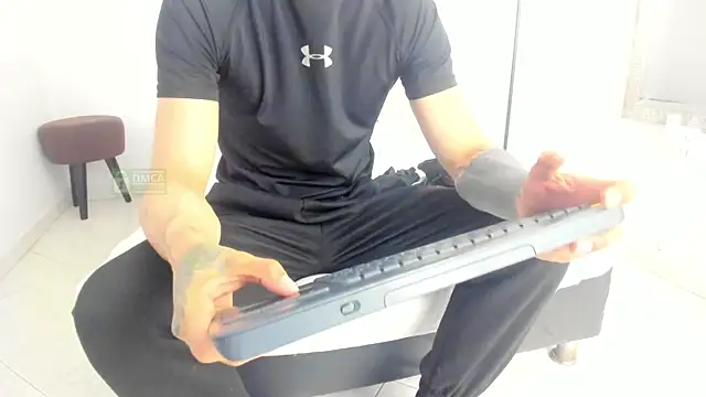 Snapshot of Mr_Klein_69 chatting on 12, 9, 2025 Mr Klein 69 online show from 12, 9, 2025