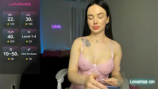 SelinaStorm online show from 24, 4, 2026