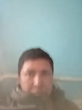 Snapshot of rgh11 chatting on 15, 10, 2025 rgh11 online show from 15, 10, 2025