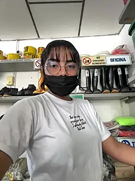 Kyra  Rose online show from 19, 1, 2026