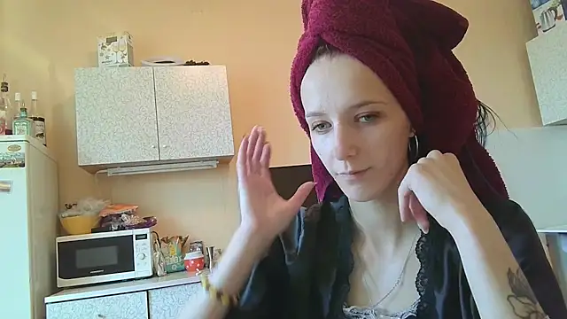 Snapshot of Lucy_Divine chatting on 12, 9, 2025 Lucy Divine online show from 12, 9, 2025