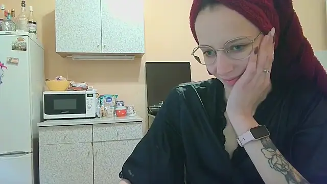 Snapshot of Lucy_Divine chatting on 16, 9, 2025 Lucy Divine online show from 16, 9, 2025