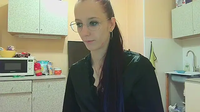 Snapshot of Lucy_Divine chatting on 19, 9, 2025 Lucy Divine online show from 19, 9, 2025