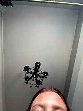 Snapshot of Victoriasteel chatting on 3, 12, 2025 Victoriasteel online show from 3, 12, 2025