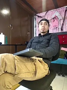 abnerdam01 online show from 28, 10, 2025