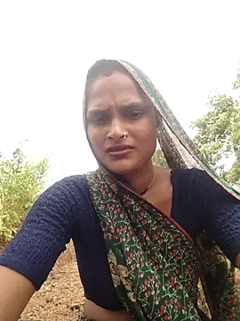 Snapshot of Sapna9685 chatting on 12, 9, 2025 Sapna9685 online show from 12, 9, 2025