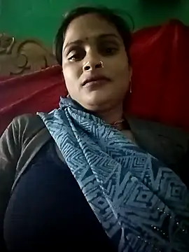 Snapshot of Sapna9685 chatting on 13, 10, 2025 Sapna9685 online show from 13, 10, 2025