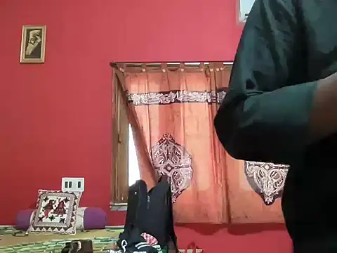 Snapshot of Rajagsmi98 chatting on 1, 10, 2025 Rajagsmi98 online show from 1, 10, 2025