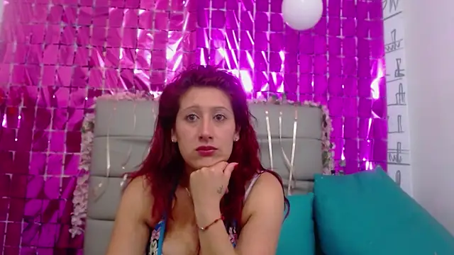 Snapshot of Chloe_Wiild chatting on 26, 9, 2025 Chloe Wiild online show from 26, 9, 2025
