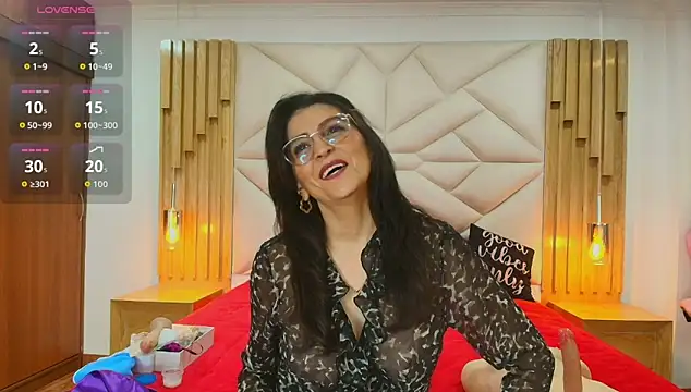 allie pearl online show from 7, 10, 2025