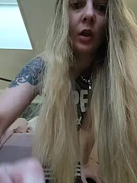  Karizma  online show from 8, 11, 2025