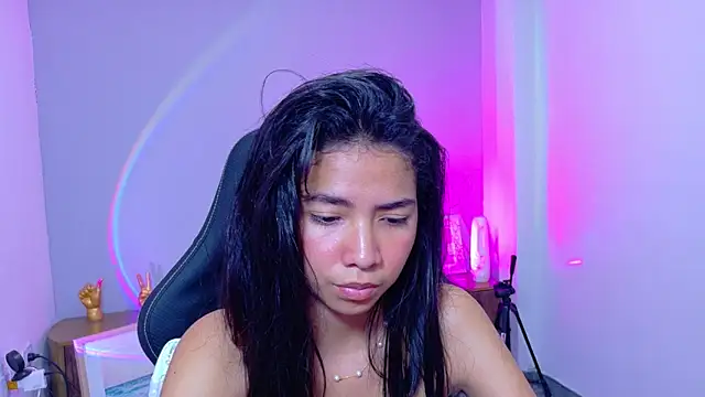 luna roja25 online show from 12, 2, 2026