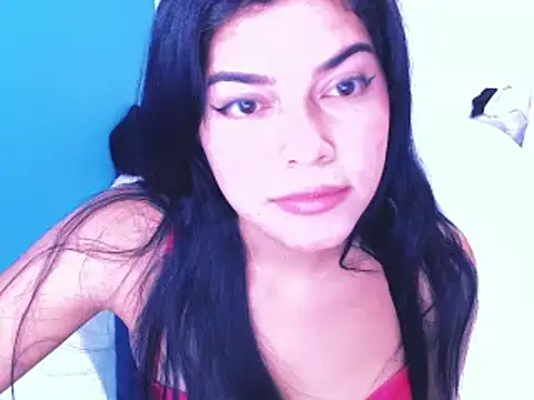 Snapshot of Violeta__Rose chatting on 12, 10, 2025 Violeta Rose online show from 12, 10, 2025