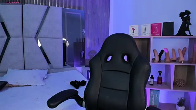 LiamDeep online show from 27, 2, 2026