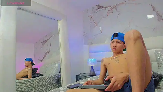 Marcus and Tony online show from 4, 4, 2026