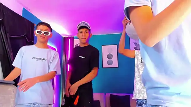 Marcus and Tony online show from 5, 4, 2026