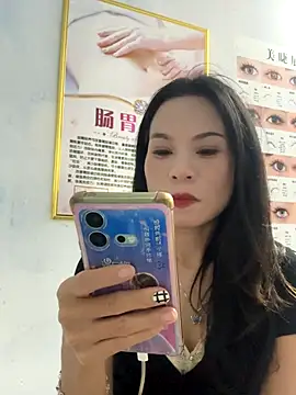 Baby-mmm online show from 20, 10, 2025