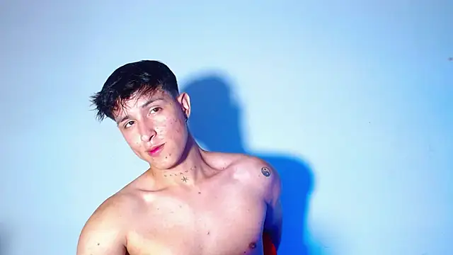 rowanbigboy23 online show from 10, 2, 2026