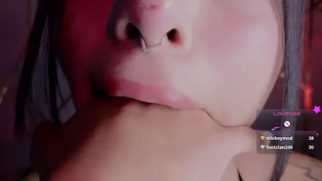 Hollyxx  online show from 16, 1, 2026