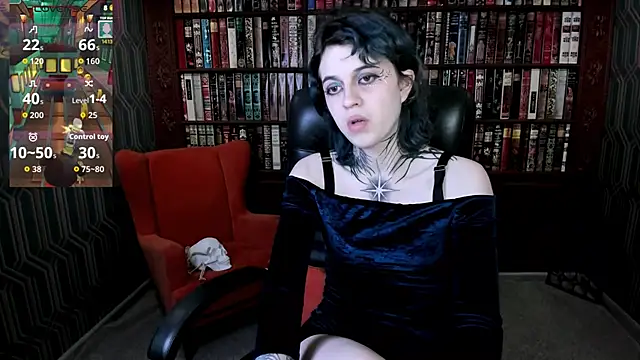 Snapshot of NoelleGothicShadow chatting on 4, 6, 2026 NoelleGothicShadow online show from 4, 6, 2026