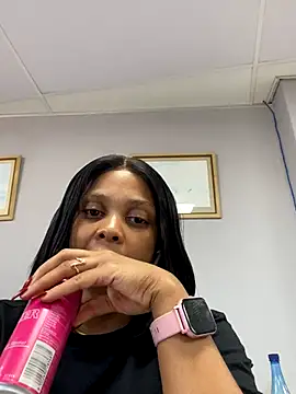 Snapshot of 031bubbles chatting on 19, 12, 2025 031bubbles online show from 19, 12, 2025