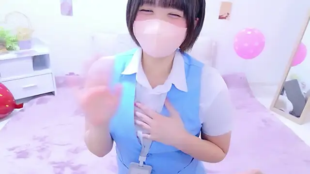 Snapshot of Hinata_Sun chatting on 4, 5, 2026 Hinata Sun online show from 4, 5, 2026