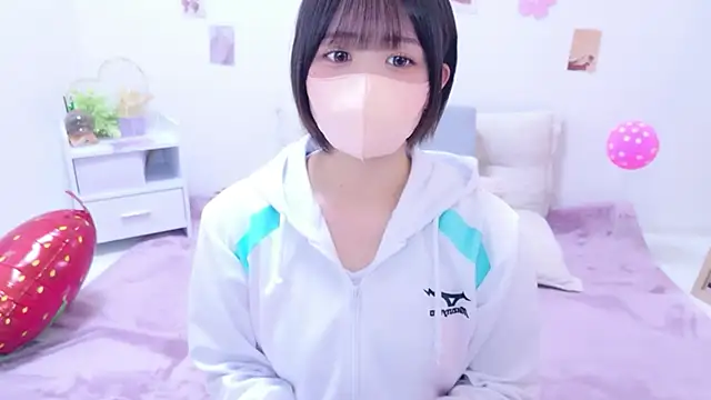 Snapshot of Hinata_Sun chatting on 11, 5, 2026 Hinata Sun online show from 11, 5, 2026