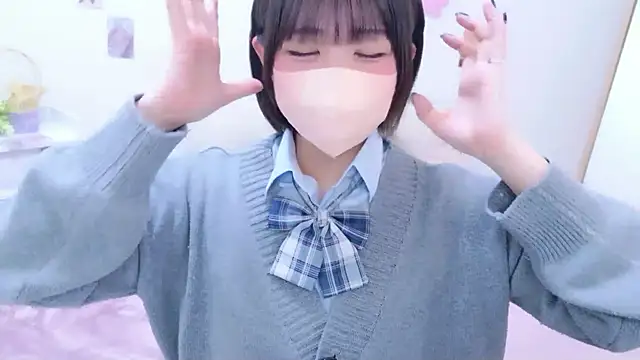 Snapshot of Hinata_Sun chatting on 29, 5, 2026 Hinata Sun online show from 29, 5, 2026