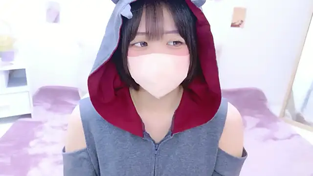 Snapshot of Hinata_Sun chatting on 9, 6, 2026 Hinata Sun online show from 9, 6, 2026