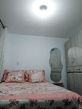 mia mancinii online show from 19, 2, 2026