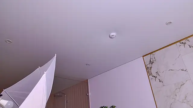 AmadaReine online show from 23, 10, 2025