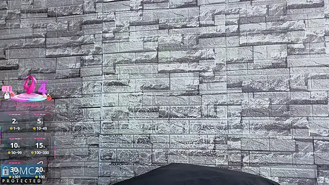 Kiara Zahiri   online show from 28, 11, 2025